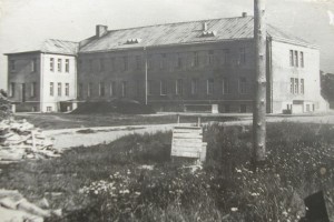 ligonine. 1957 m.