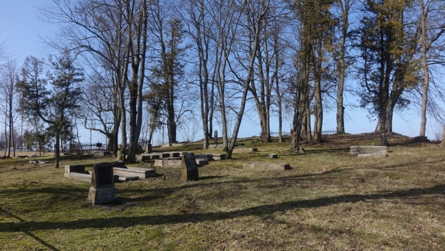 Istorinės Priekulės kapinės.