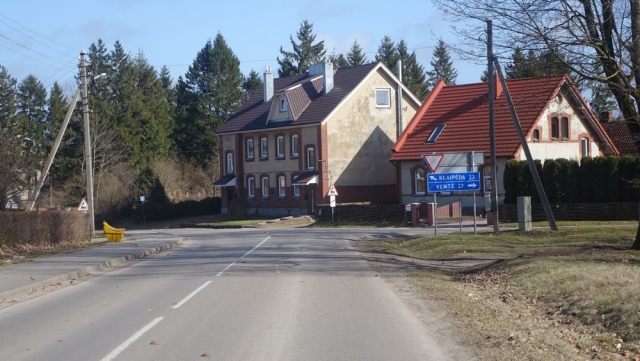 Dar viena kryžkelė.