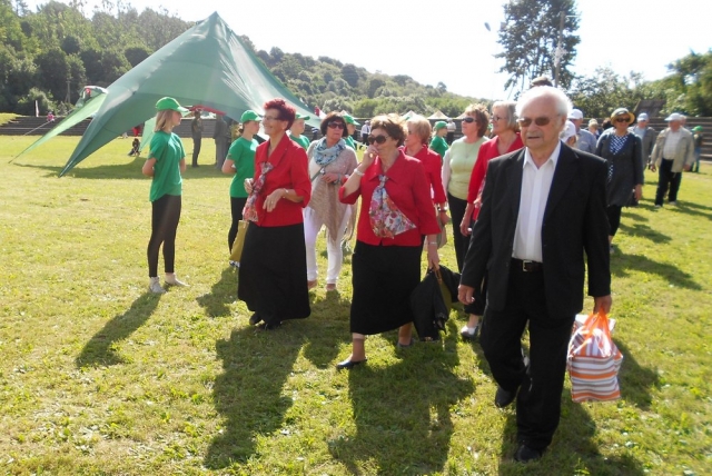 Šilutės tremtiniai ir politiniai kaliniai sąskrydyje „Su Lietuva širdy“. A.Toleikės nuotr.