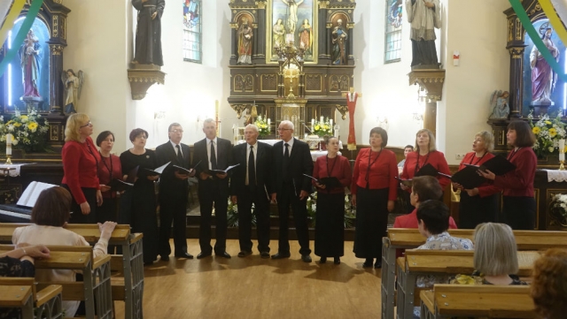 „Gegužio žiedai“ 2019 Šilutės Šv. Kryžiaus katalikų bažnyčioje.