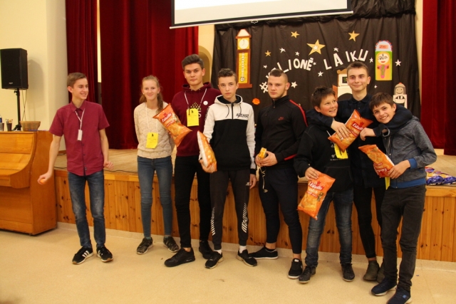 Jaunimo naktis Kintuose 2019. III vietos nugalėtojų komanda.