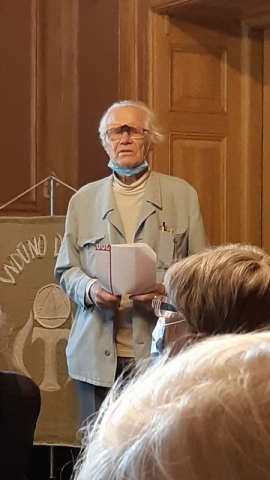 Draugijos pirmininkas T. Stanikas pateikė labai detalią keletos metų veiklos ataskaitą.